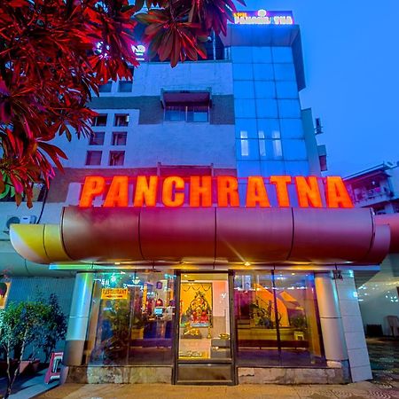 Hotel Panchratna Панвел Екстериор снимка