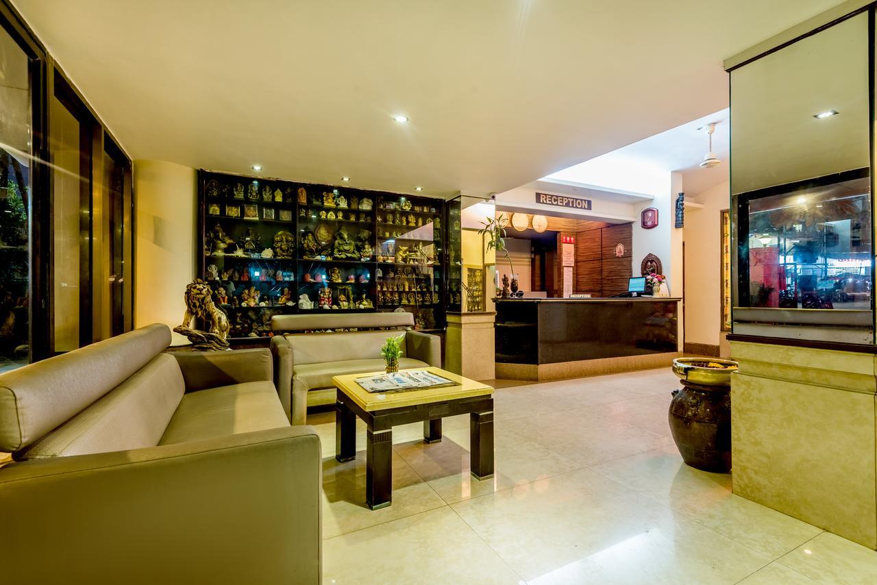 Hotel Panchratna Панвел Екстериор снимка