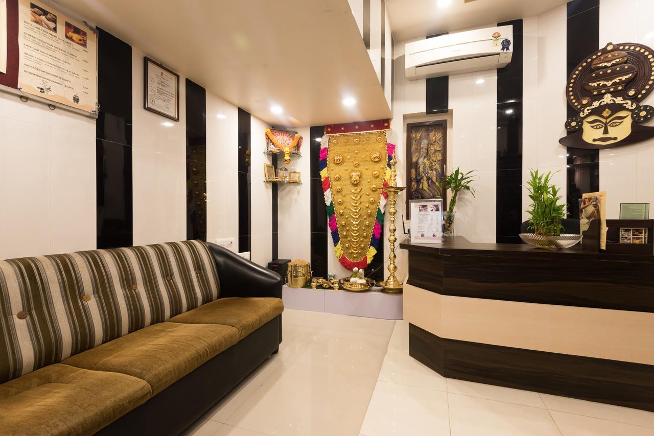 Hotel Panchratna Панвел Екстериор снимка